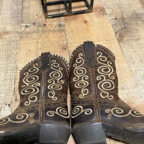 Ariat Kid's Cowgirls Size 8 Distressed Brown Shelleen Snip Toe Boots - Picture 11 of 12